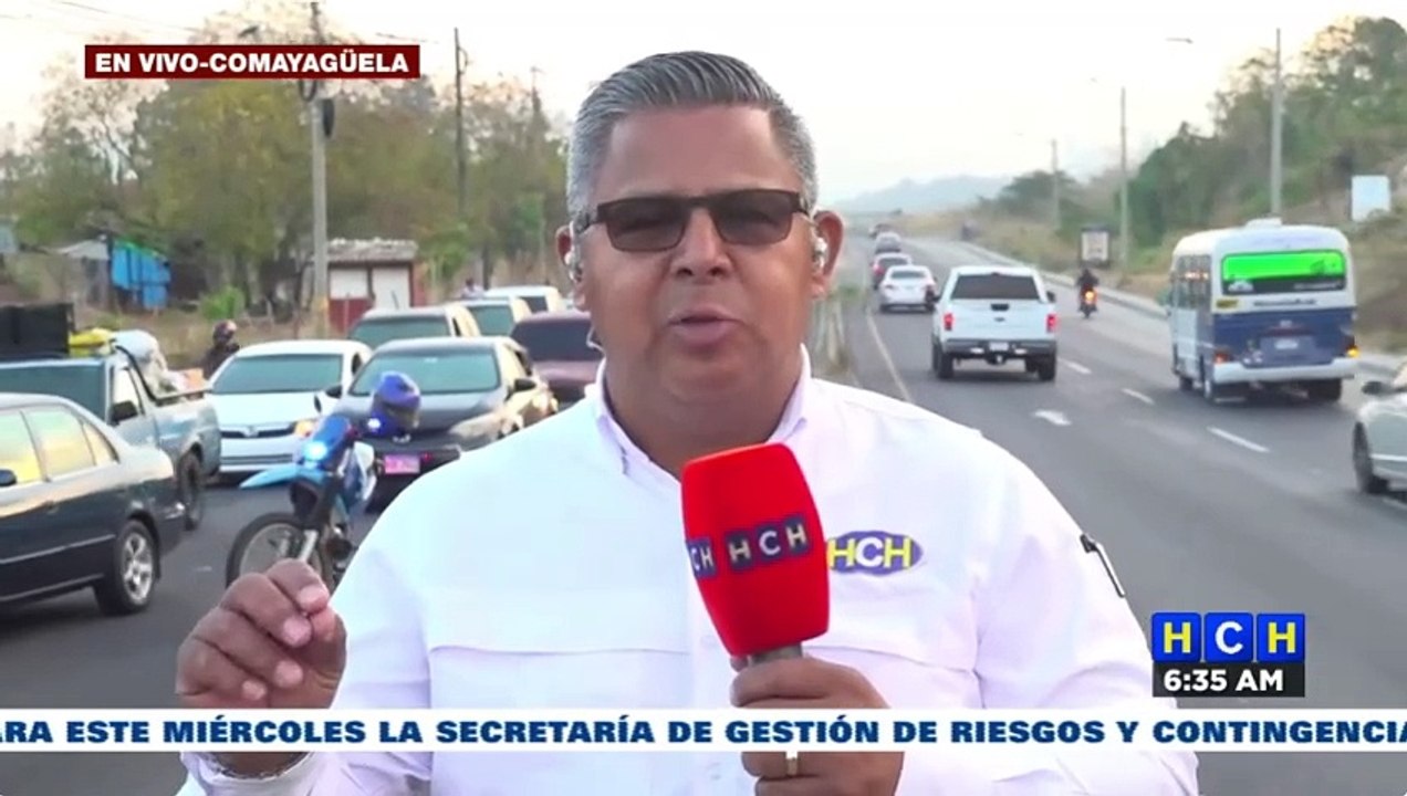 Detienen a borracho al volante que embistió bus...