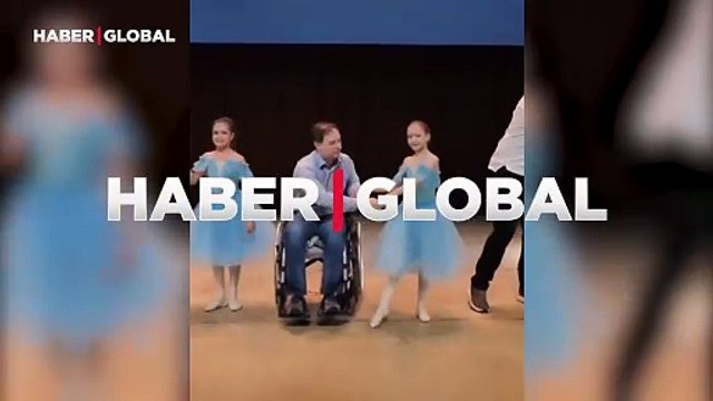 Kızının mutluluğu için engel tanımayan baba yürekleri ısıttı