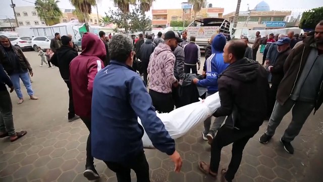 تغطية مستمرة| الوضع الإنساني في القطاع يزداد سوءا ونتنياهو يقول إن عملية رفح هي مفتاح النصر