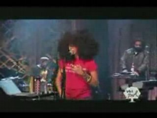 Erykah Badu - Soilder Live