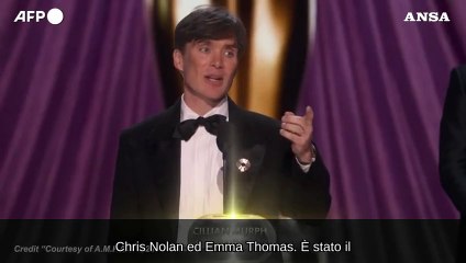 Cillian Murphy agli Oscar: "Viviamo nel mondo di Oppenheimer"