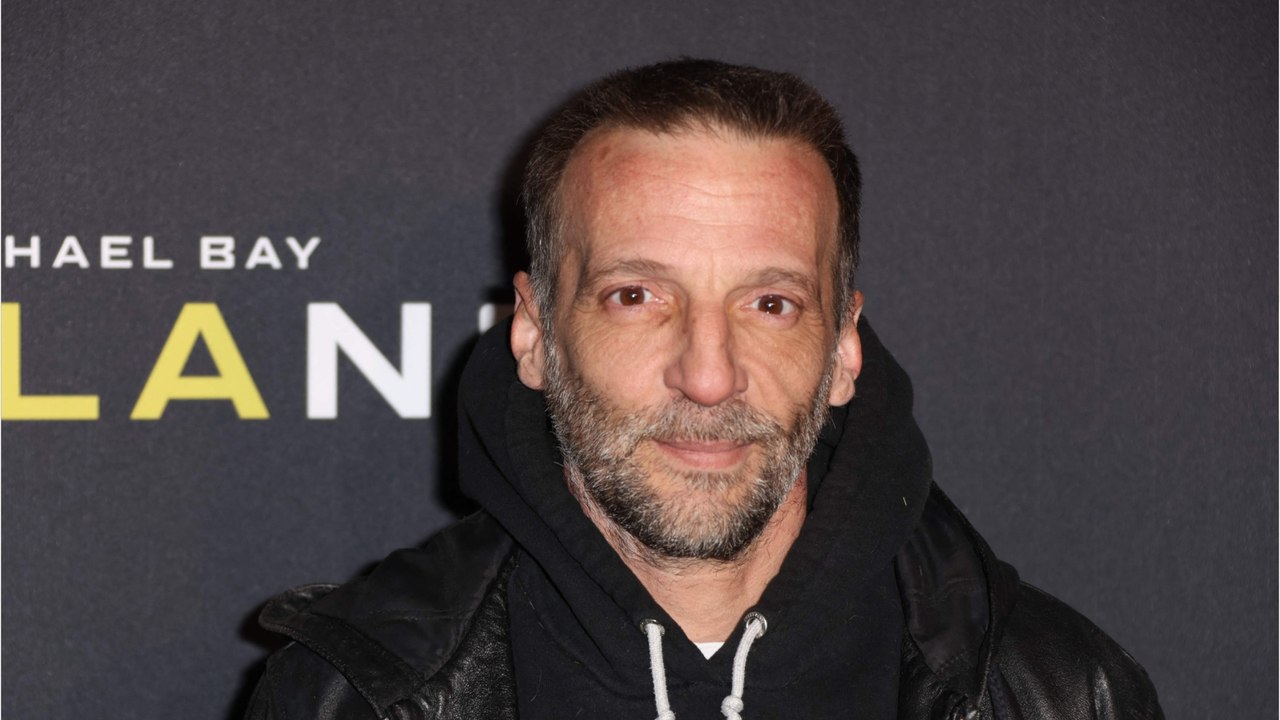 GALA VIDEO - “Je ne m’y attendais pas” : Mathieu Kassovitz “touché” par les réactions après son grave accident de moto