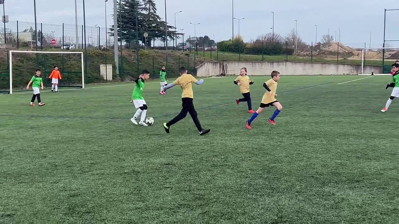 U11 /// CRITERIUM A ST APOLLINAIRE 1/5 (09/03)