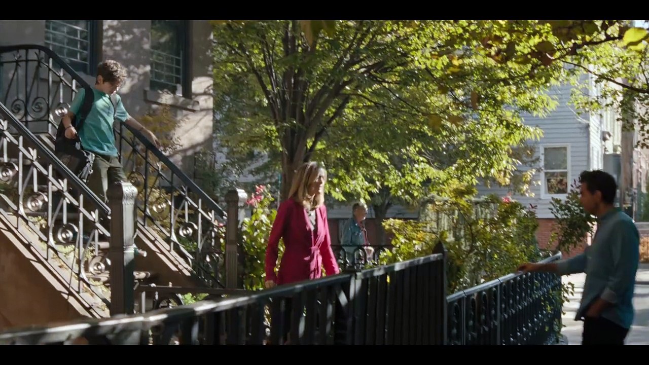Ezra Trailer