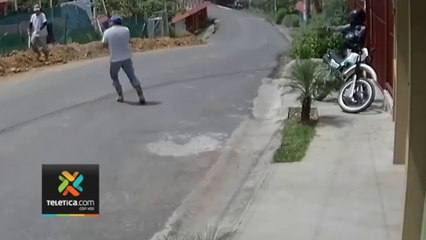 tn7-Sobreviviente-a-asalto-en-el-que-le-dispararon-en-múltiples-ocasiones-para-sustraerle-la-moto-conversa-con--Telenoticias-130324