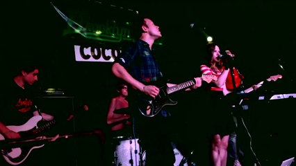 Savoir Adore - Loveliest Creature (Live Coco 66 2010)