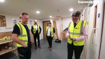Gavin Williamson MP tries his hand at fire safety door analysis.