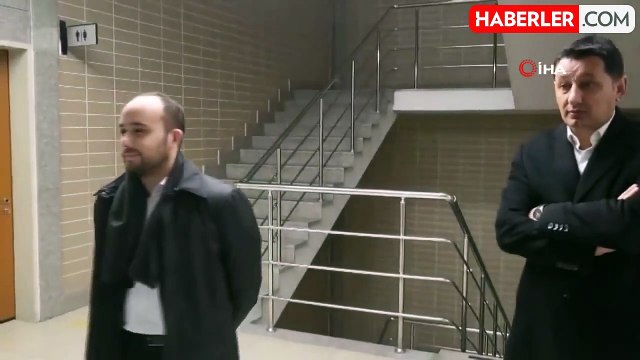 Sosyal medyadaki 'para sayma' görüntülerine ilişkin 2 kişi ifade vermek için adliyede
