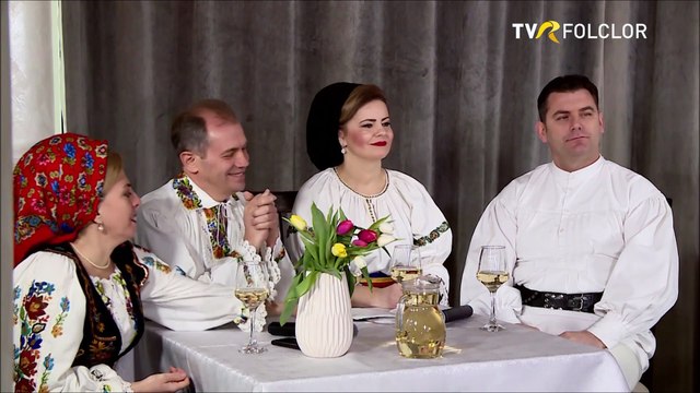 Maria Butila - Maicuta cand m-ai facut (Cantec si poveste - arhiva TVR)