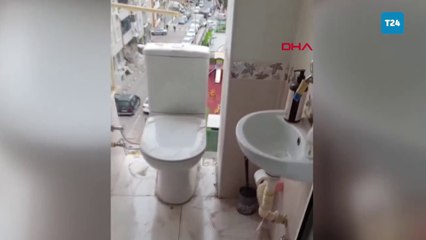 Yıkım sırasında yandaki binanın duvarının olmadığı ortaya çıktı; tuvalet açıkta kaldı