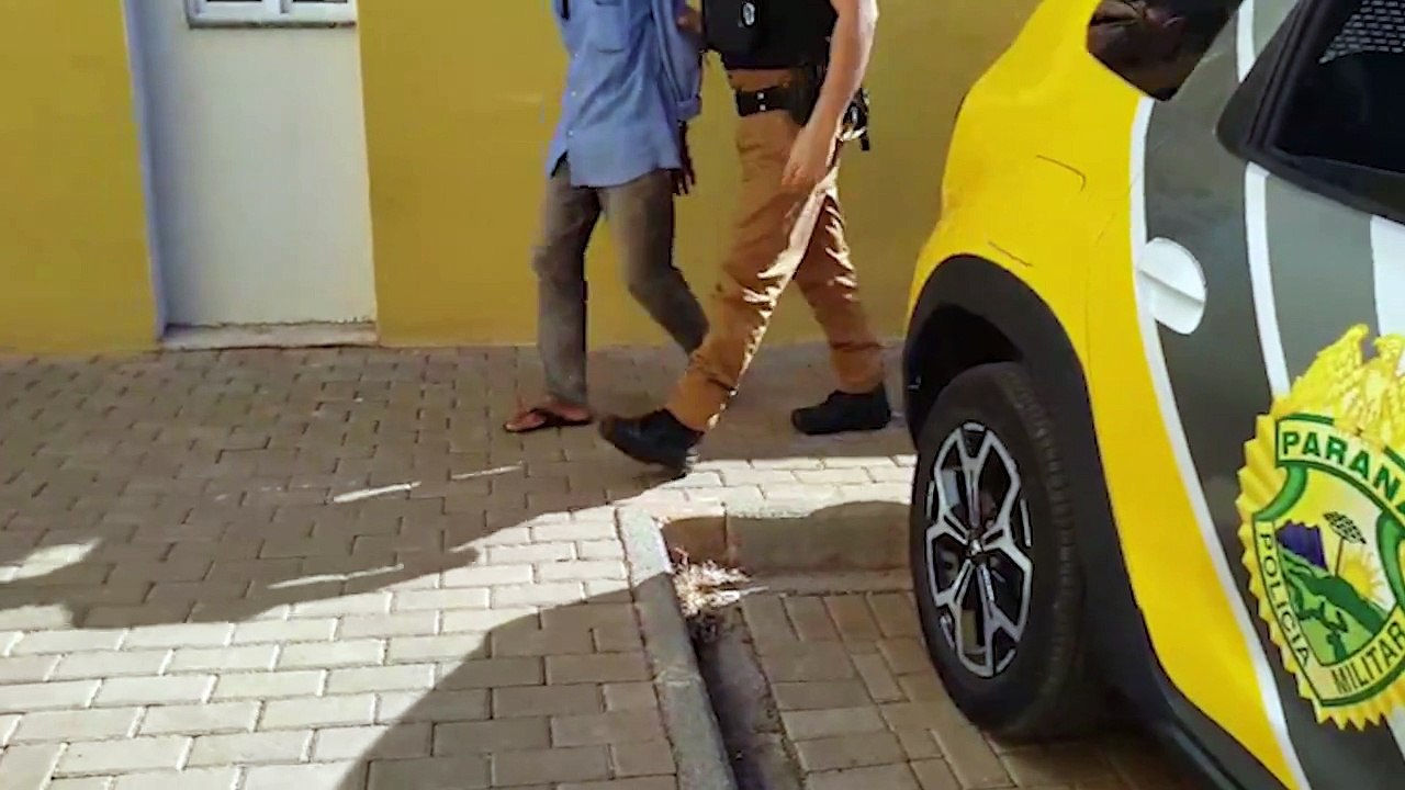 Após agredir a esposa, homem de 57 anos é detido pela PM e levado à Delegacia
