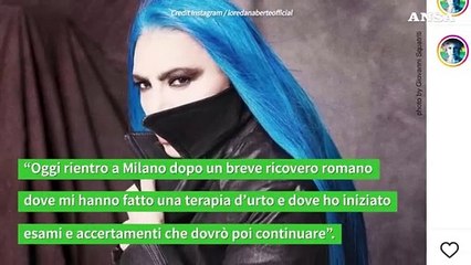 Loredana Berte' lascia l'ospedale: "Rientro a Milano, dove continuero' gli esami"