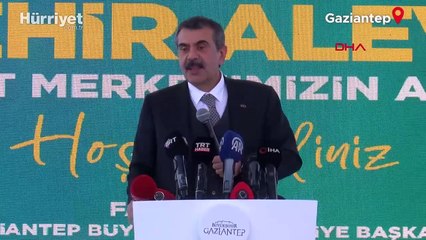 Tekin: Okul bahçelerini cıvıl cıvıl hale getirdiğimiz zaman dijital bağımlılıkla mücadele etmiş olacağız