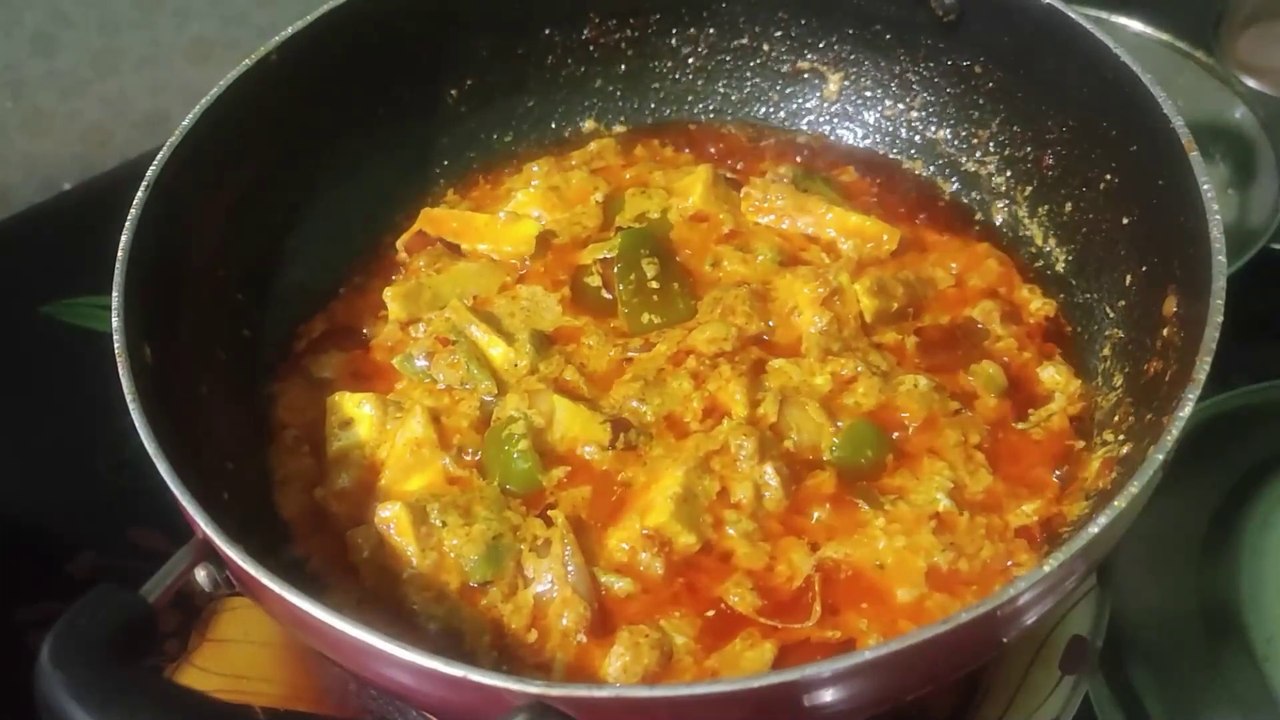 Kadai Paneer Recipe - Restaurant Style Kadai Paneer