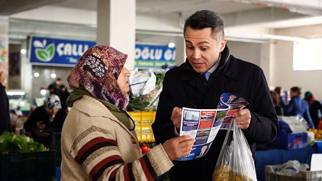 BAŞER ÇİFTİNDEN HEM ALIŞVERİŞ HEM SİYASET