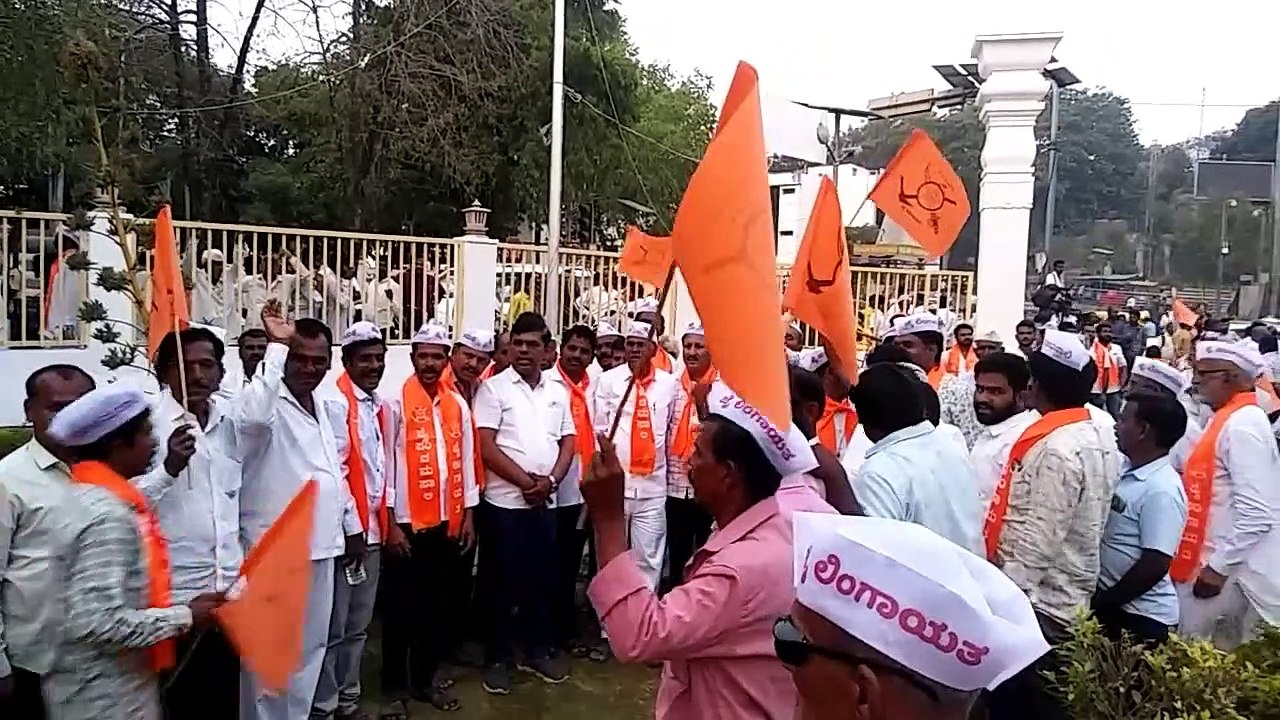 Resarvation Struggle for OBC & Deeksha Panchamasali Conferance.ll Padayatra. ll Leader led by Jagadguru B.M Swamiji.-1
