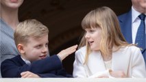 GALA VIDEO - En manteau blanc, la princesse Gabriella éclipse sa mère Charlene à l’anniversaire d’Albert de Monaco