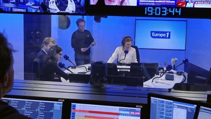 En déplacement dans un collège de Chartres, Gabriel Attal persiste et signe sur les groupes de niveaux