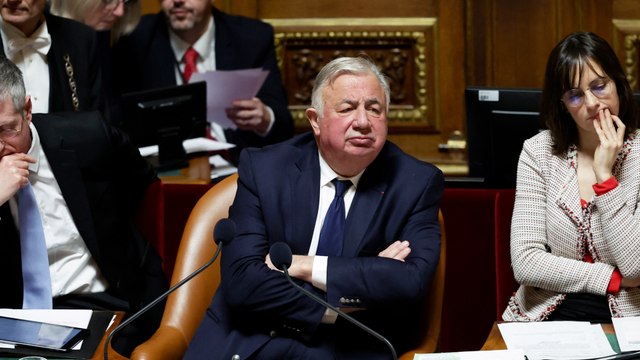 Aya Nakamura et son « ode à la levr**te » visées par Larcher