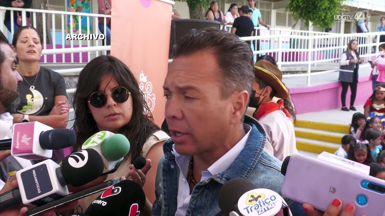 Pablo Lemus Navarro propone mejorar los centros de salud en el municipio de La Barca