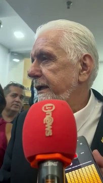 Jaques Wagner sobre pesquisa: “Melhor sair atrás e chegar na frente do que sair na frente e chegar atrás”
