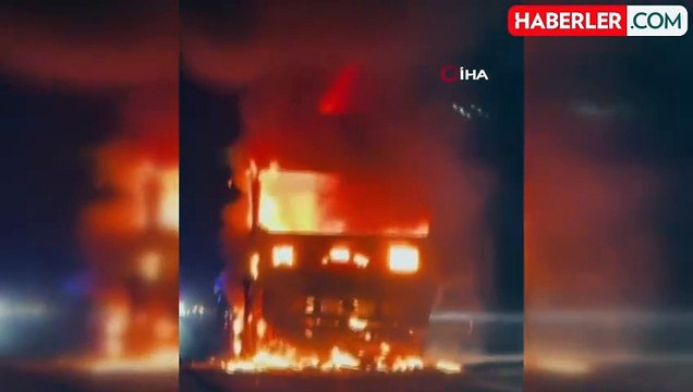 Kuzey Marmara Otoyolu'nda asit yüklü tır alev alev yandı