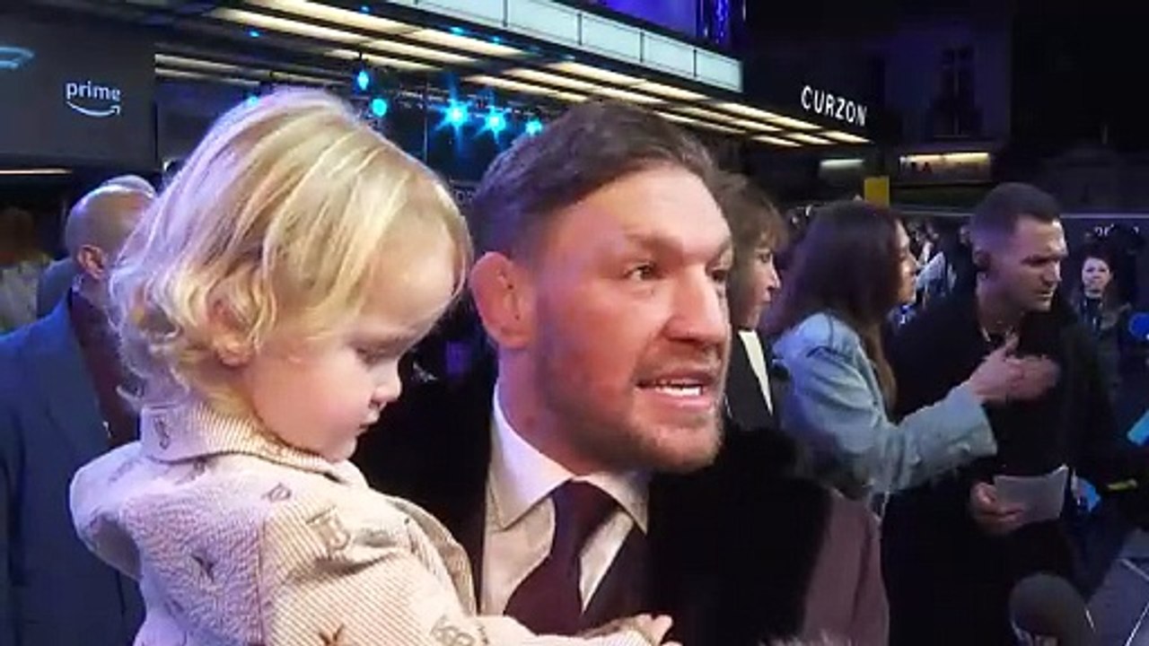 "I am showbusiness!" - Conor McGregor at Road House UK prem