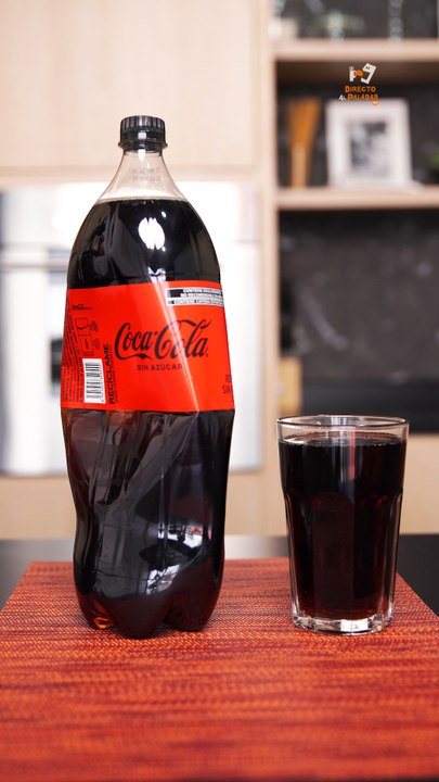 Así se conserva más tiempo el gas de una Coca