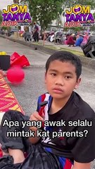 uish dia mintak buku je eh #bintangkecilmy #streetinterview #ramadan