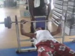 développé coucher 80 kg  mooving kilowatt débutant...