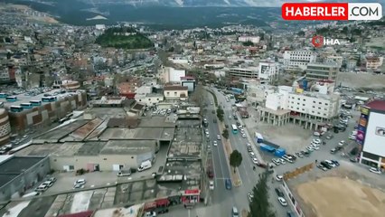 Kahramanmaraş'ta Depremin 13. Ayında Konut ve İş Yeri Çalışmaları Görüntülendi