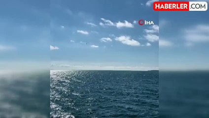 Çanakkale Açıklarında Mülteci Taşıyan Lastik Bot Battı