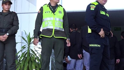 Filho do presidente da Colômbia denuncia pressões para incriminar o pai