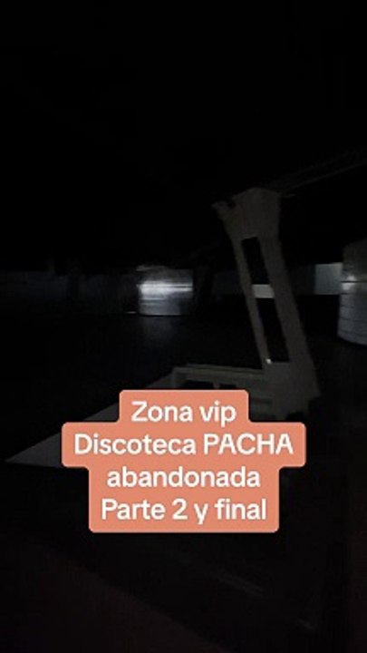Un tiktoker graba el abandono de la discoteca Pachá La Pineda