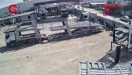 Mardin'de akraba dehşeti: Otomobille ezdi, kuyusuna el bombası attı