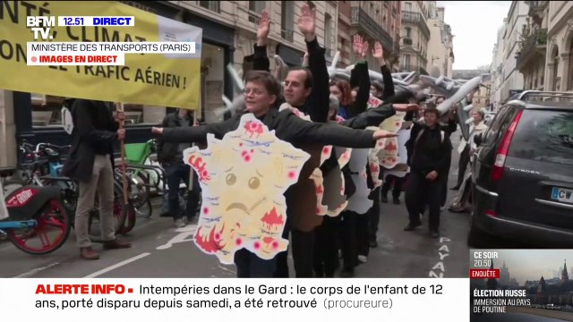 Les riverains d'aéroports manifestent pour demander un plafonnement du nombre de vols