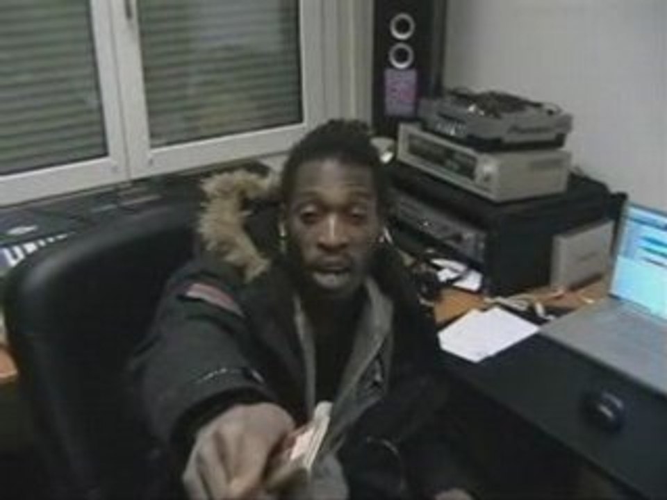 RAW RAW THE REVOLUTIONIST : Freestyle pour Maximum...03.2008