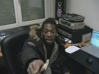 RAW RAW THE REVOLUTIONIST : Freestyle pour Maximum...03.2008