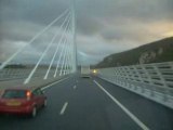 Viaduc de millau en camion