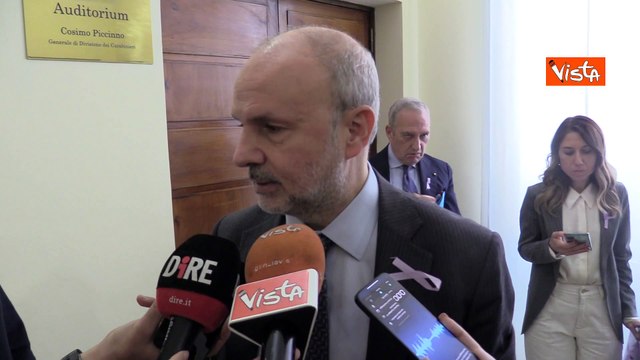 Disturbi alimentari, Schillaci: Servono operatori esperti per trattare con chi ne soffre