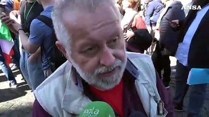 Agricoltori davanti al Campidoglio: "Il prezzo del grano deve salire"