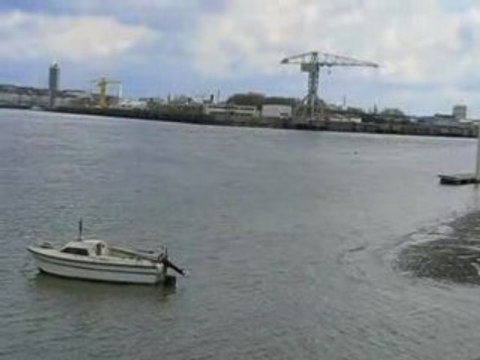 Nantes vue depuis Trentemoult à Rezé