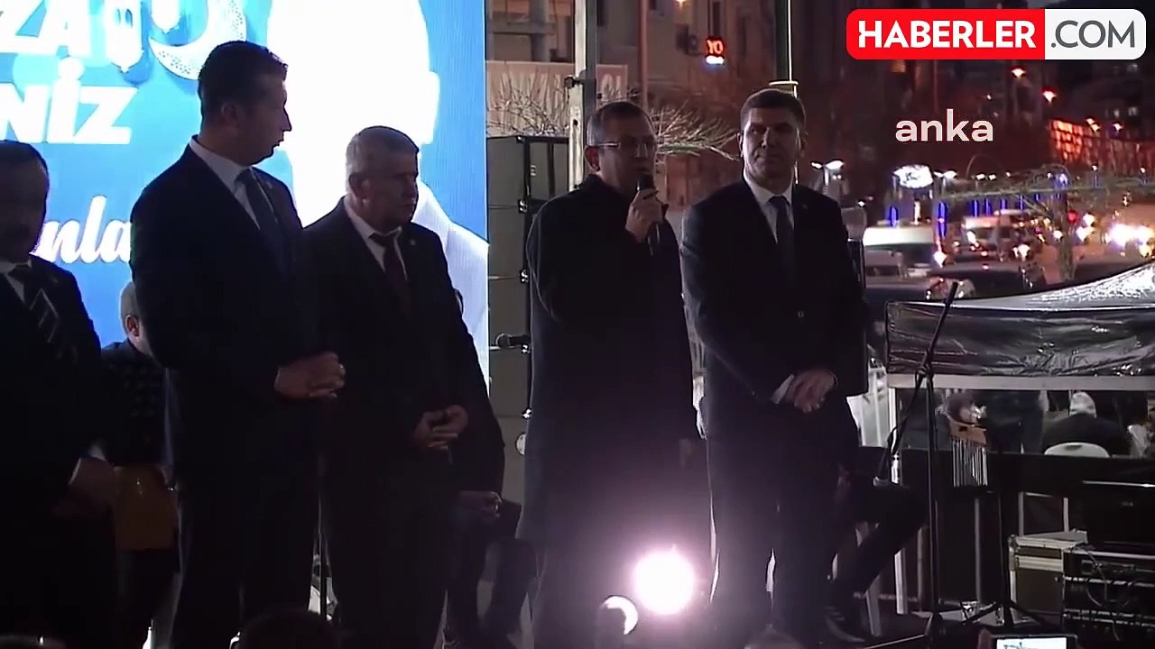 CHP Genel Başkanı Özgür Özel'den Filistin çağrısı