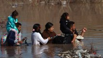 La desesperación crece en el Río Bravo