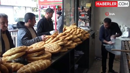 Fırında çalışan işçilerin zorlu Ramazan mesaisi