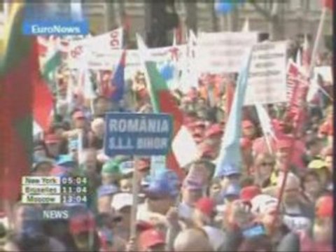 Manif syndicats euro pour salaires