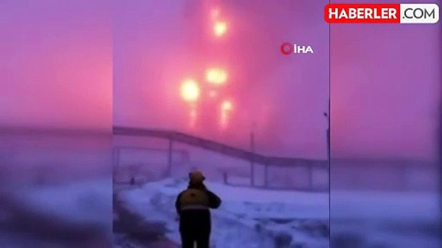 Ukrayna, Rusya'daki petrol rafinerisini vurdu