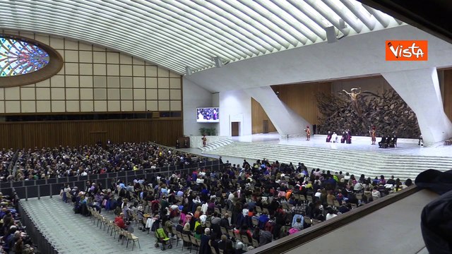 Cento anni dell'ospedale Bambin Ges?, Papa Francesco benedice il personale dell?ospedale