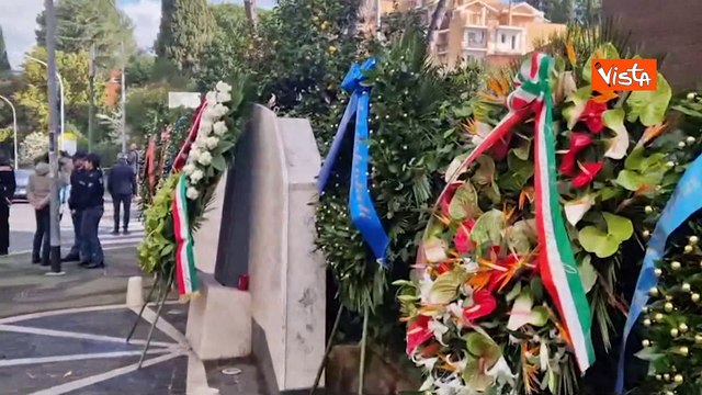 Anniversario della strage di via Fani, le corone d'alloro deposte dalle istituzioni
