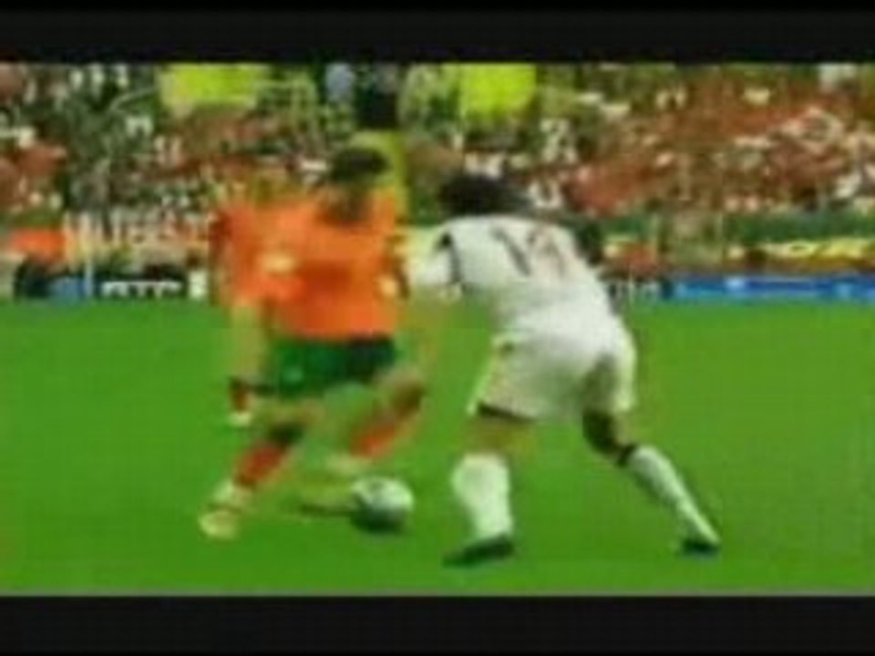 Ronaldinho vs C.Ronaldo